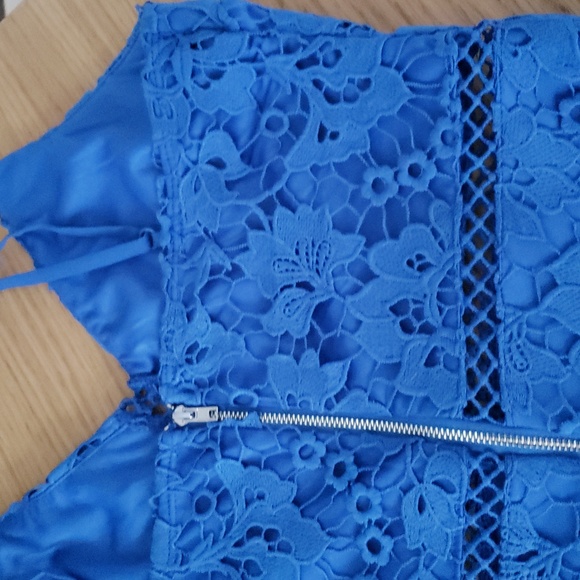 Lulus Taliah Blue Lace Midi Dress.  NWOT - Picture 16 of 16